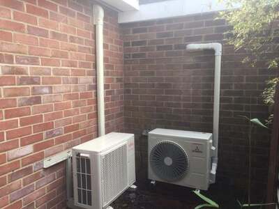 Air conditioning breakdown repair and diagnosis in progress